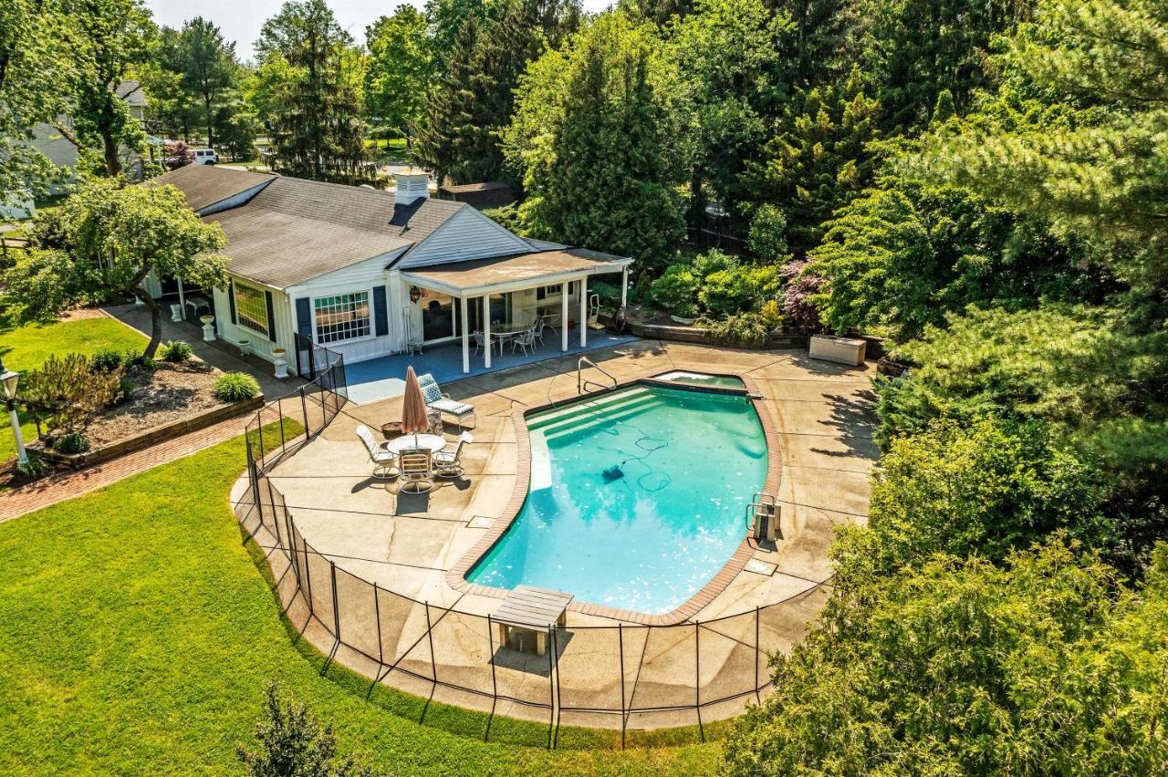 Morgan Hughes Homestead With Game Room And Pool! Lansdale Exterior photo